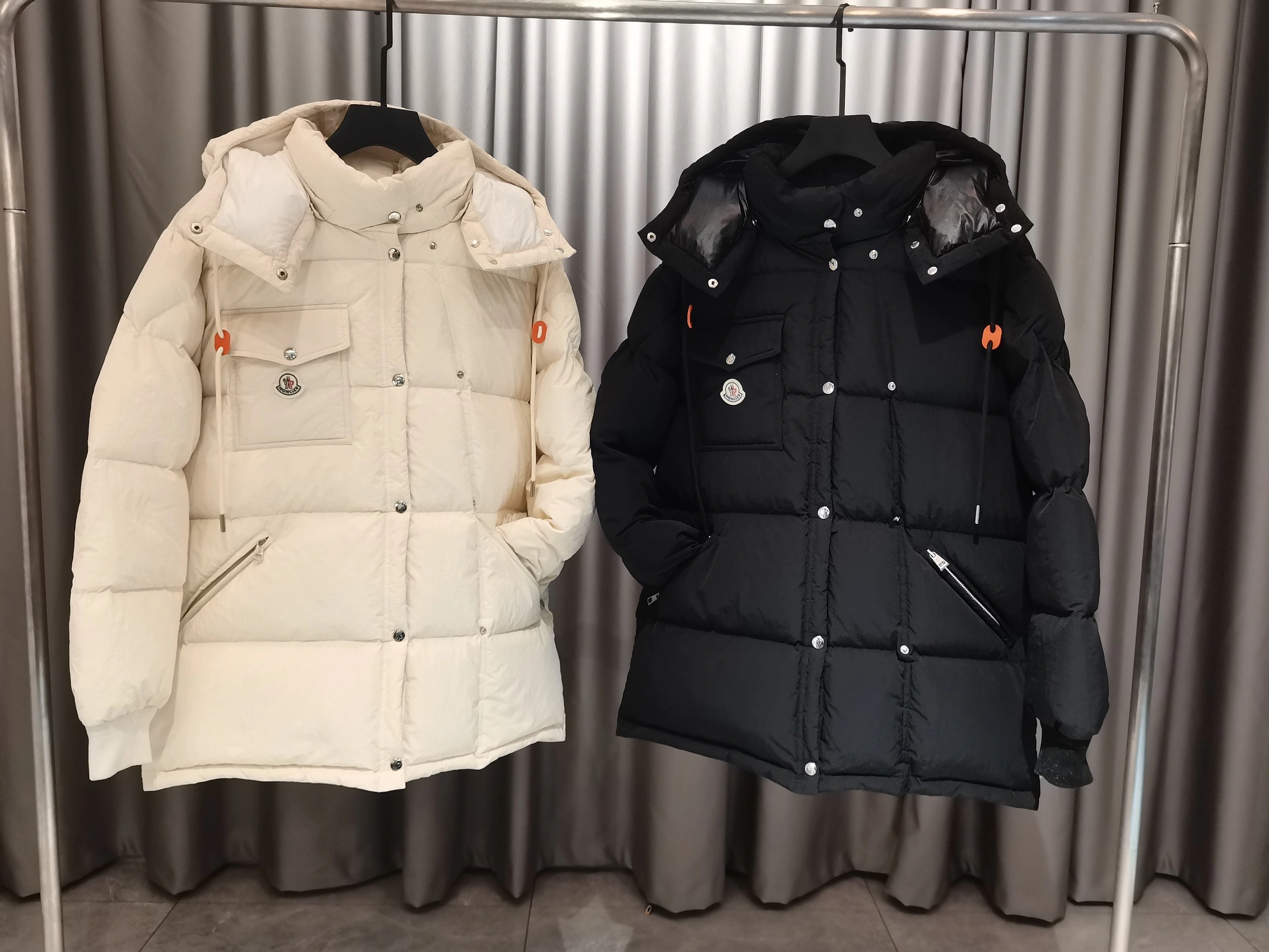 Moncler Down Jackets Unisex 146099
