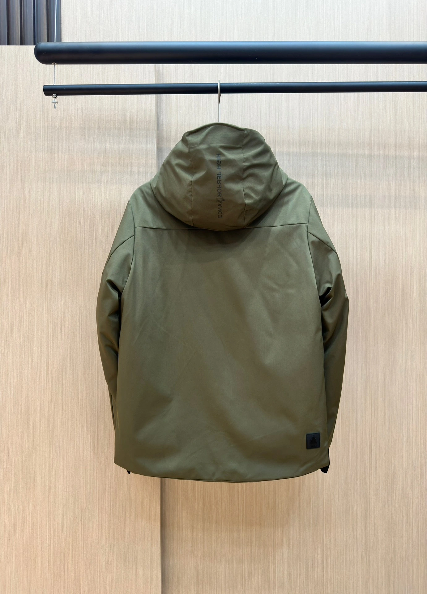 Moncler Down Jackets DailyWear 146086