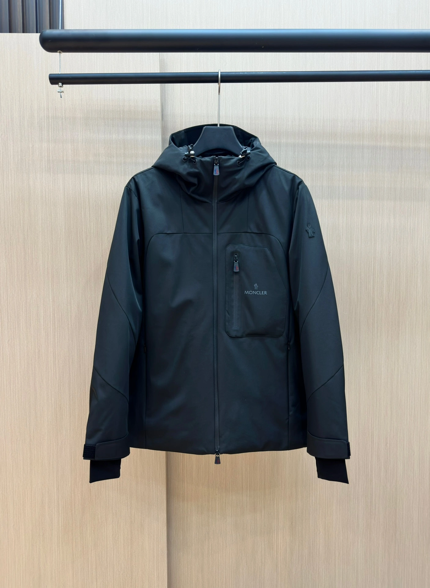 Neat Moncler Down Jackets 146078