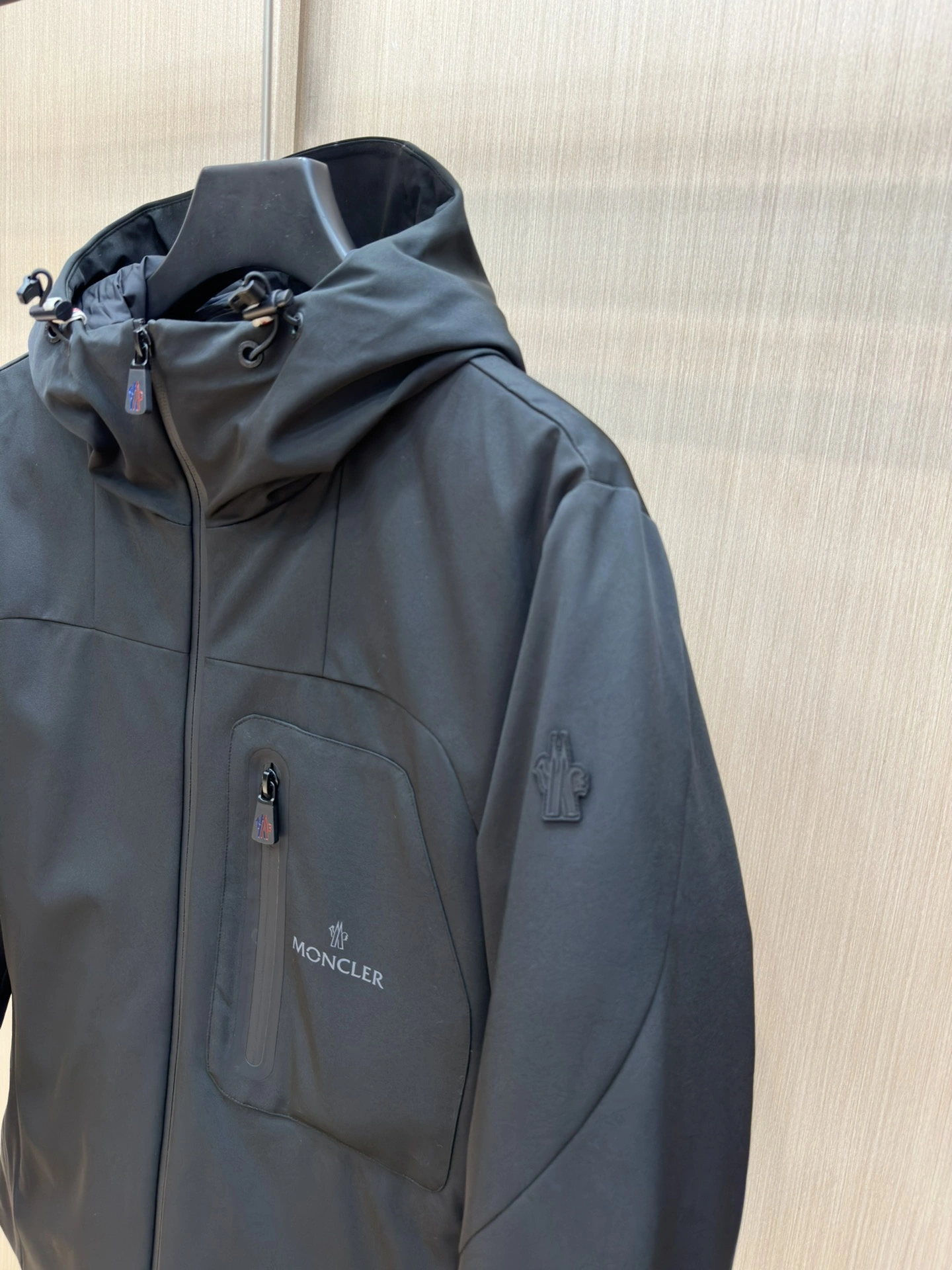 Neat Moncler Down Jackets 146078