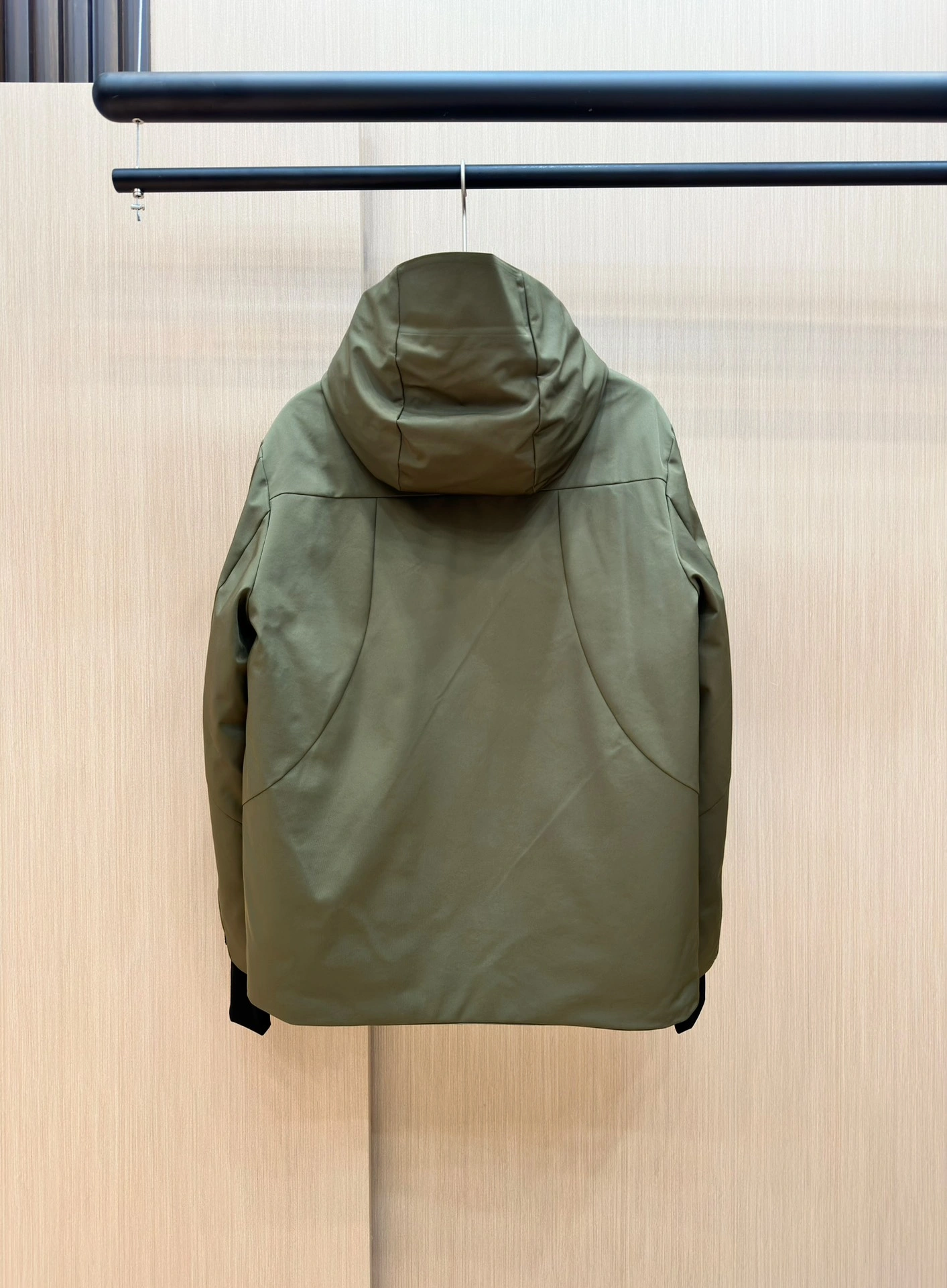 Moncler Down Jackets Minimalist 146075