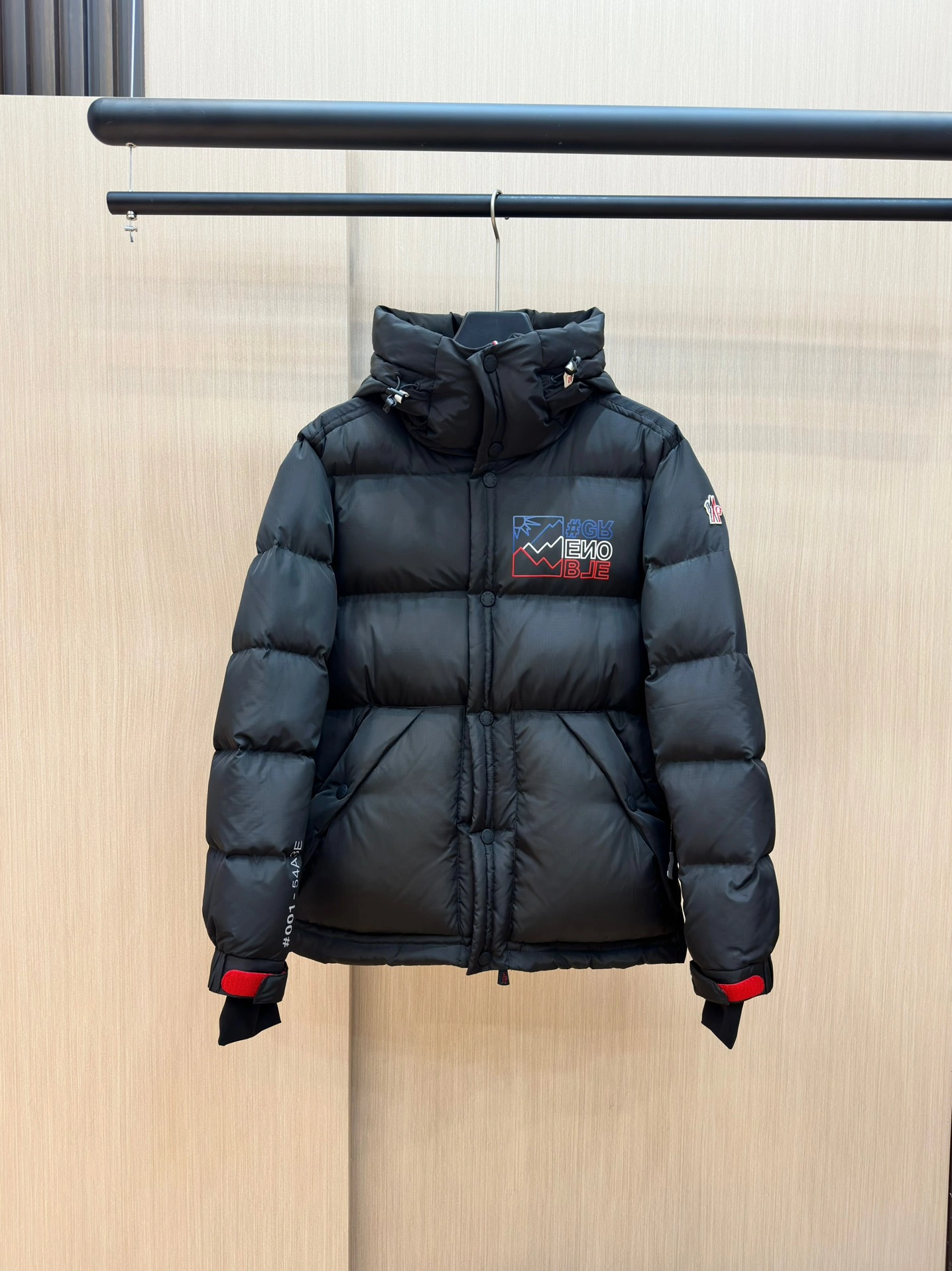 EasyCare Moncler Down Jackets 146074