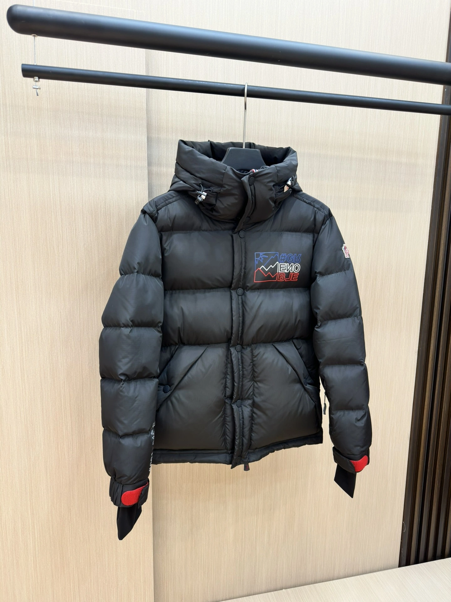 EasyCare Moncler Down Jackets 146074