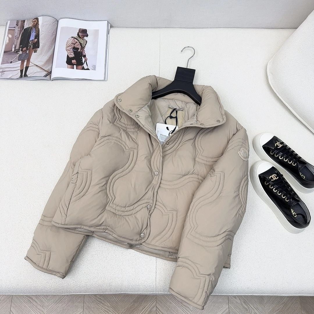 ZipUp Moncler Down Jackets 146071