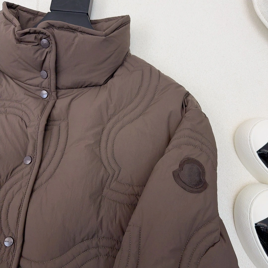 Packable Moncler Down Jackets 146070
