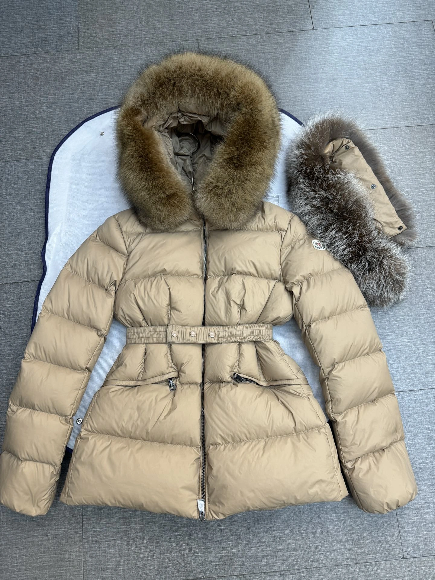 MultiPurpose Moncler Down Jackets 146065