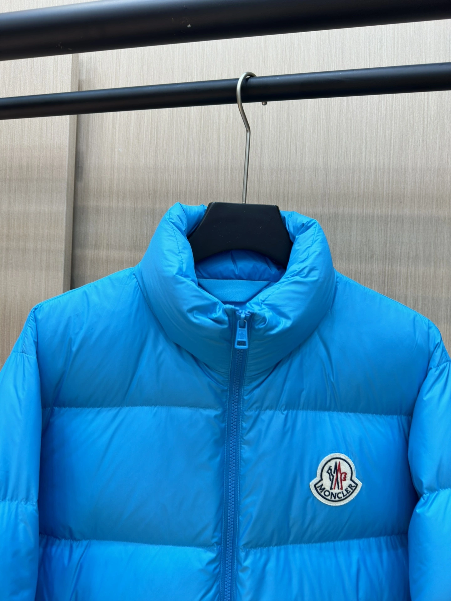 Moncler Down Jackets Durable 146061