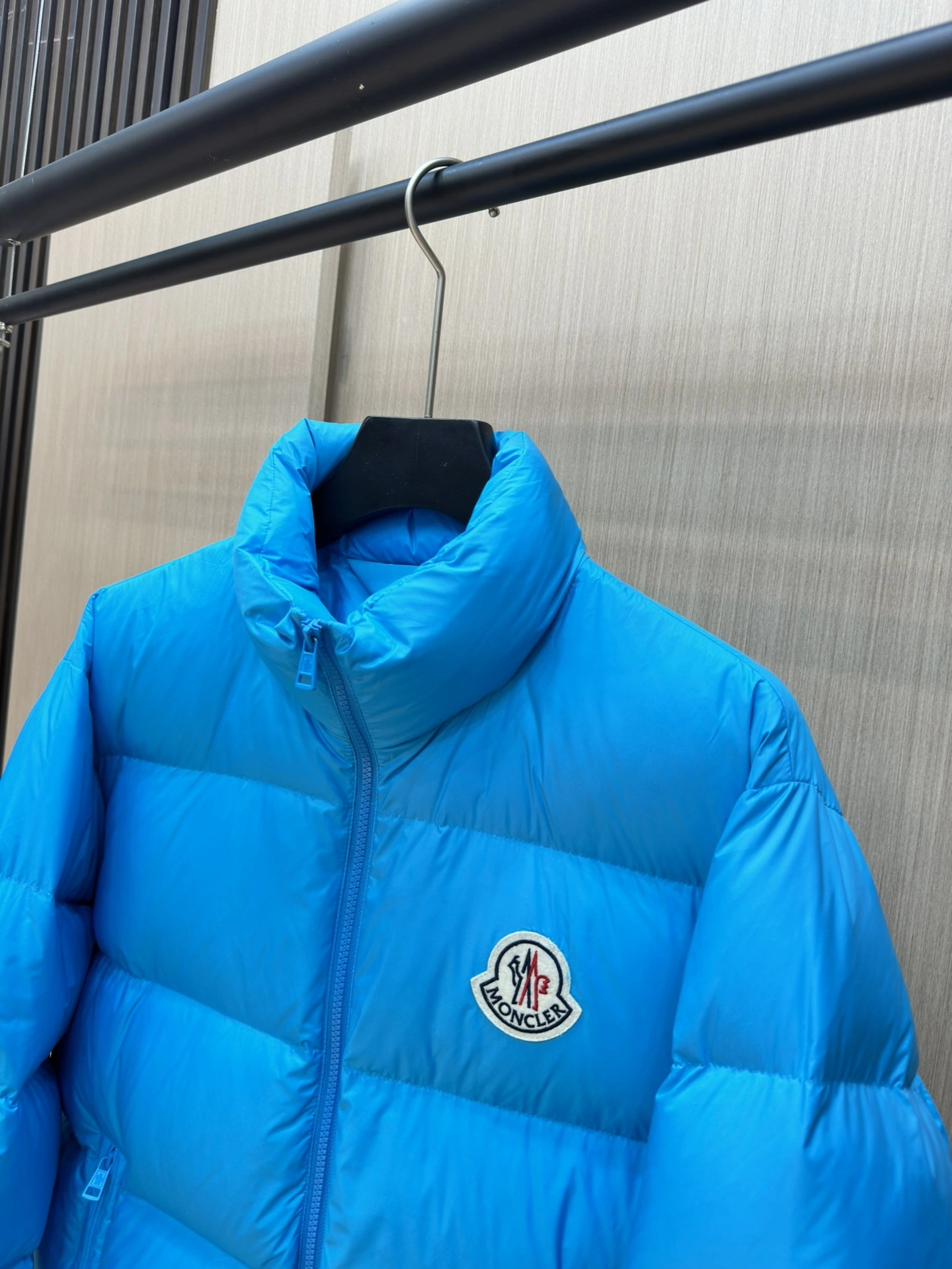 Moncler Down Jackets Durable 146061