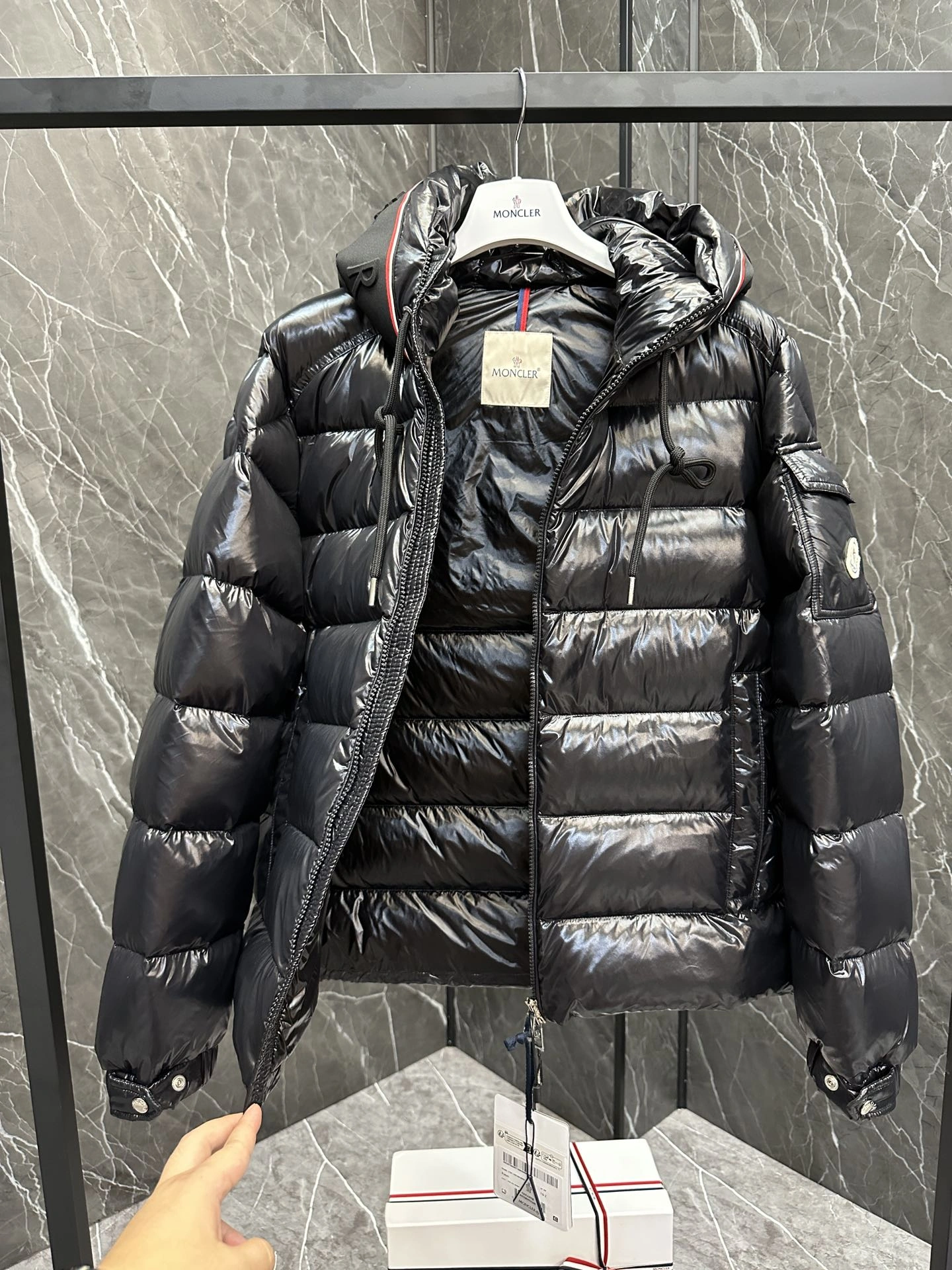 Effortless Moncler Down Jackets 146048