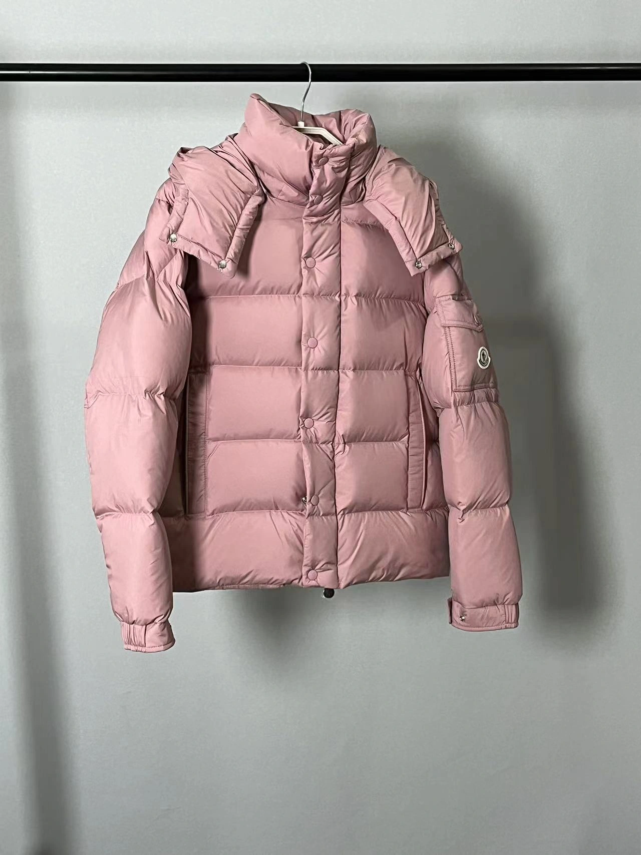 Elegant Moncler Down Jackets 146044