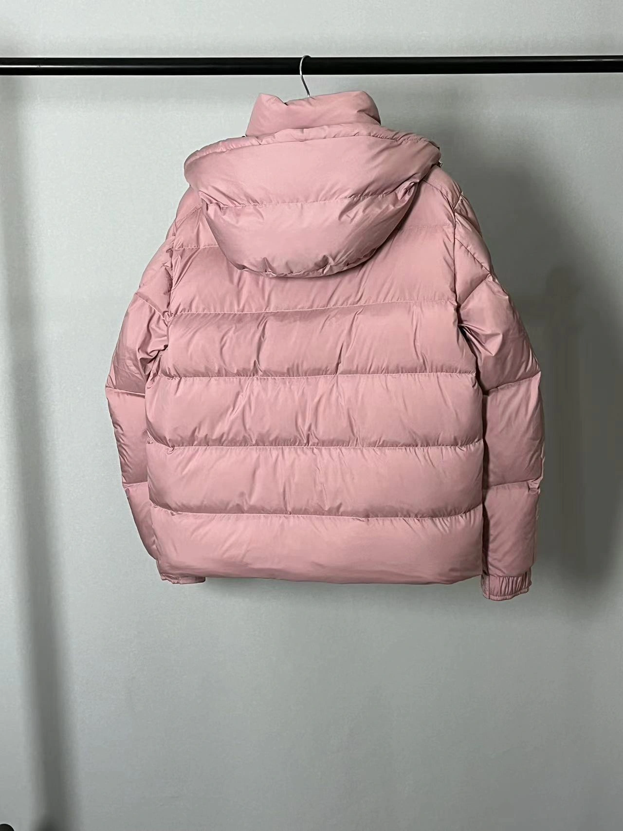 Elegant Moncler Down Jackets 146044