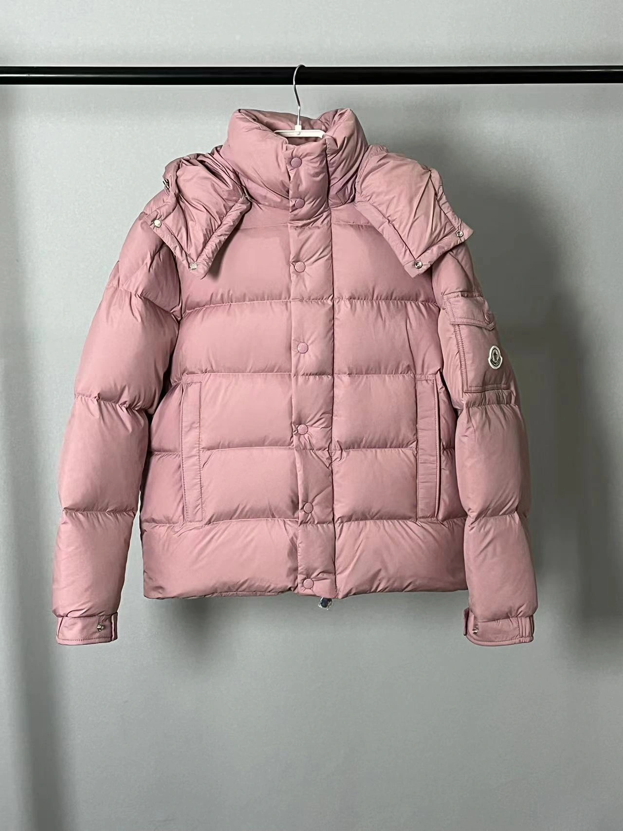 Elegant Moncler Down Jackets 146044