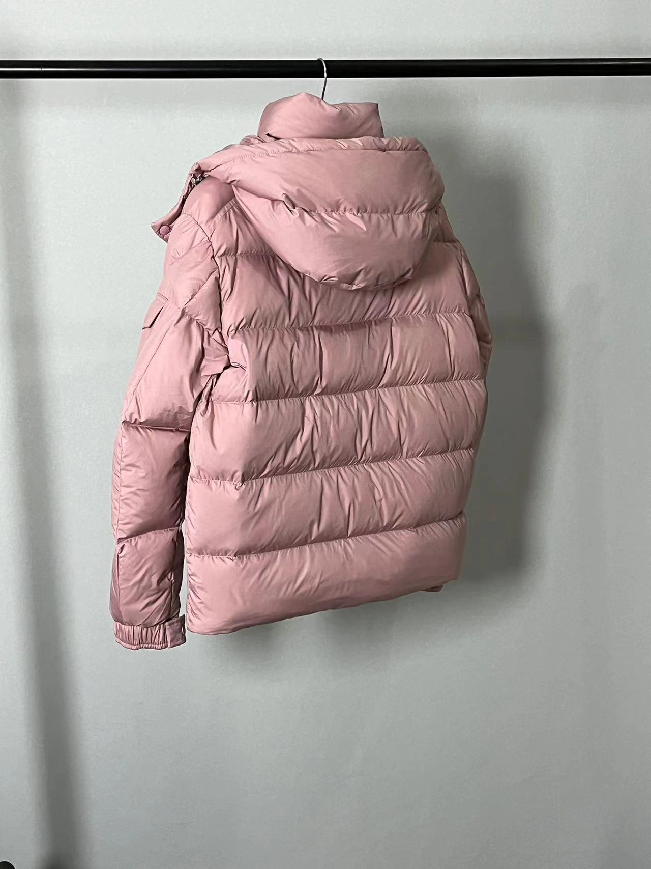 Elegant Moncler Down Jackets 146044