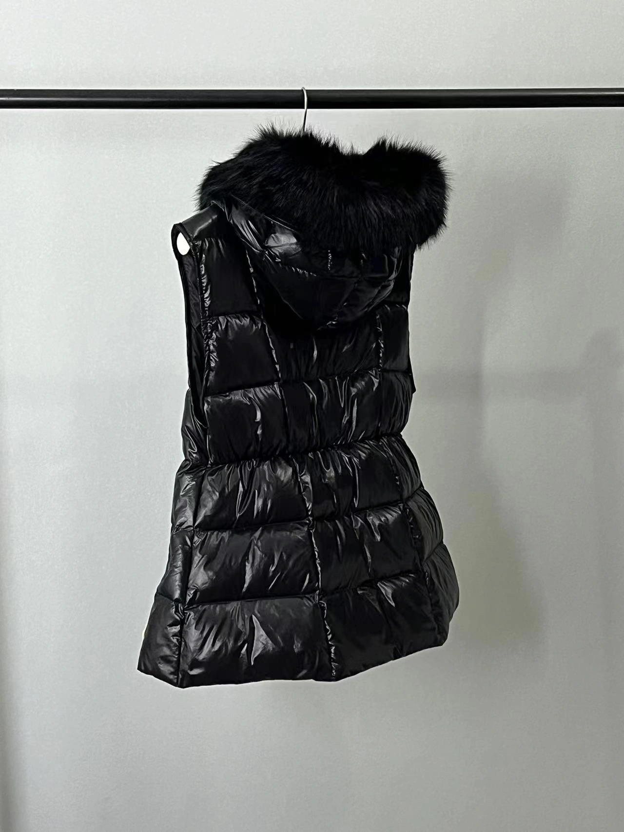 Moncler Down Jackets Unique 146042