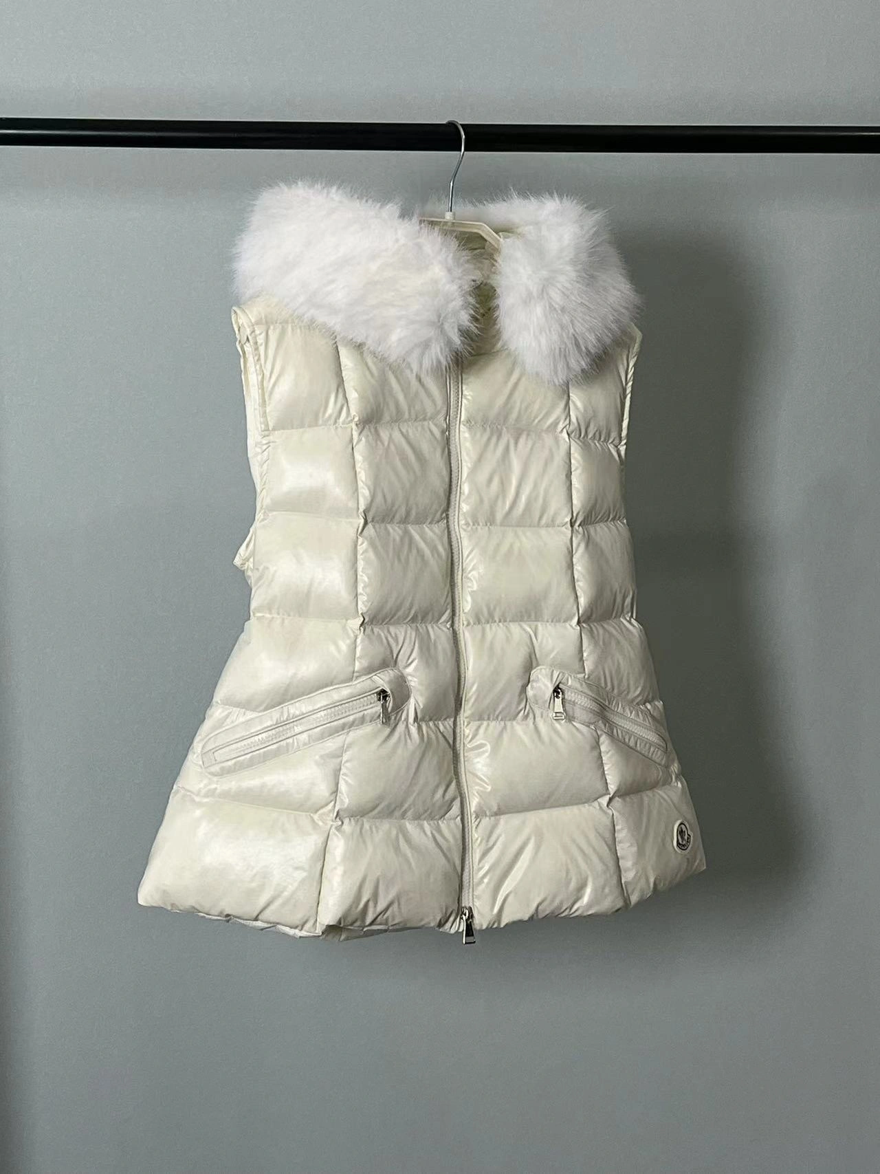 Unique Moncler Down Jackets 146063