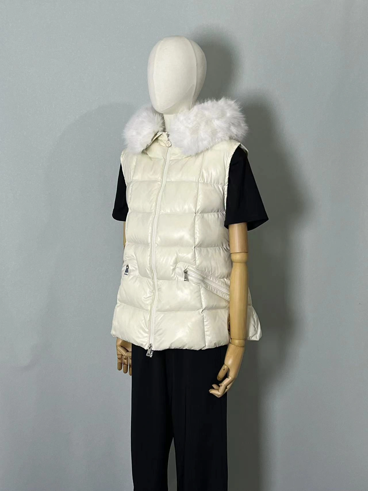 Unique Moncler Down Jackets 146063