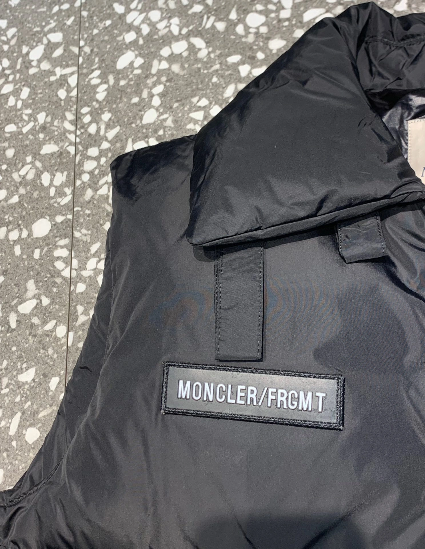 ComfortFit Moncler Down Jackets 146052