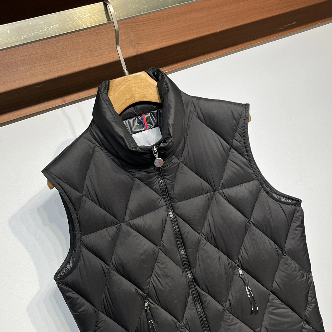 GoAnywhere Moncler Down Jackets 146049