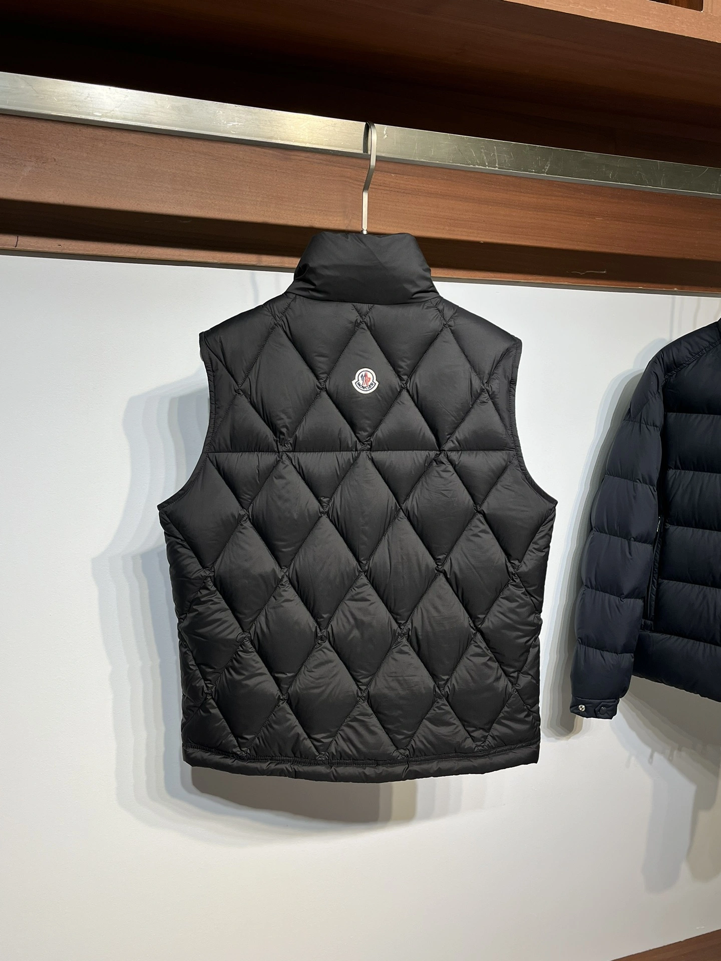 GoAnywhere Moncler Down Jackets 146049