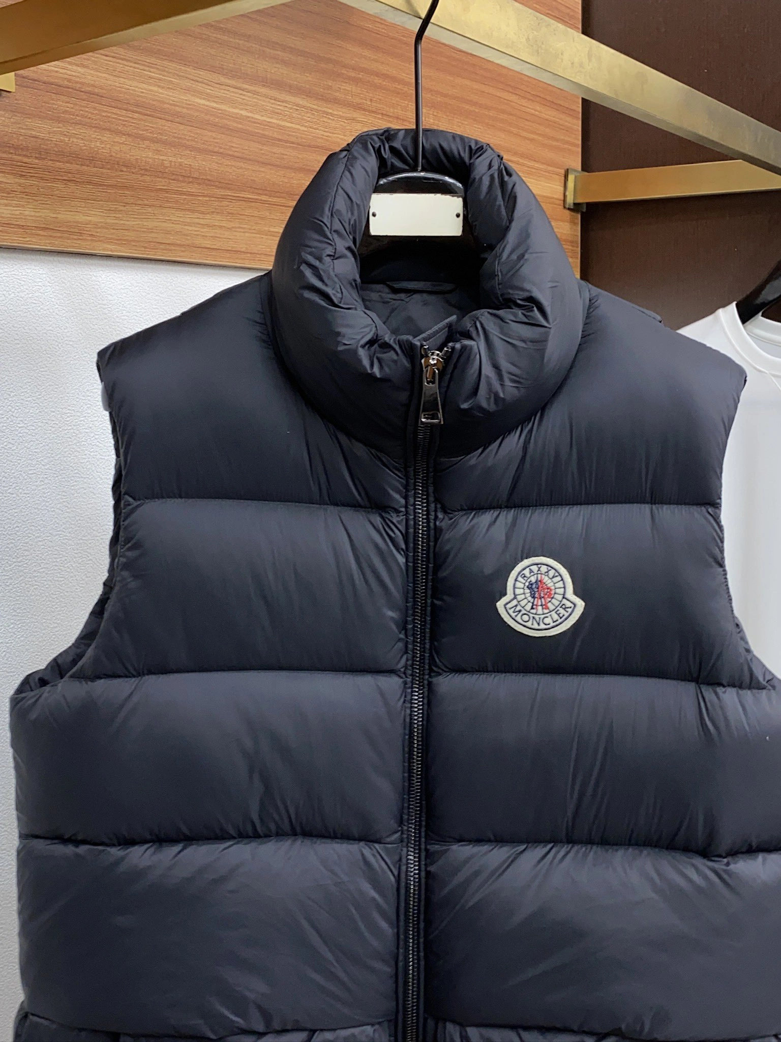Moncler Down Jackets Reliable 146040