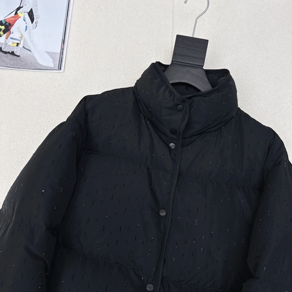 ComfortFit Moncler Down Jackets 146031