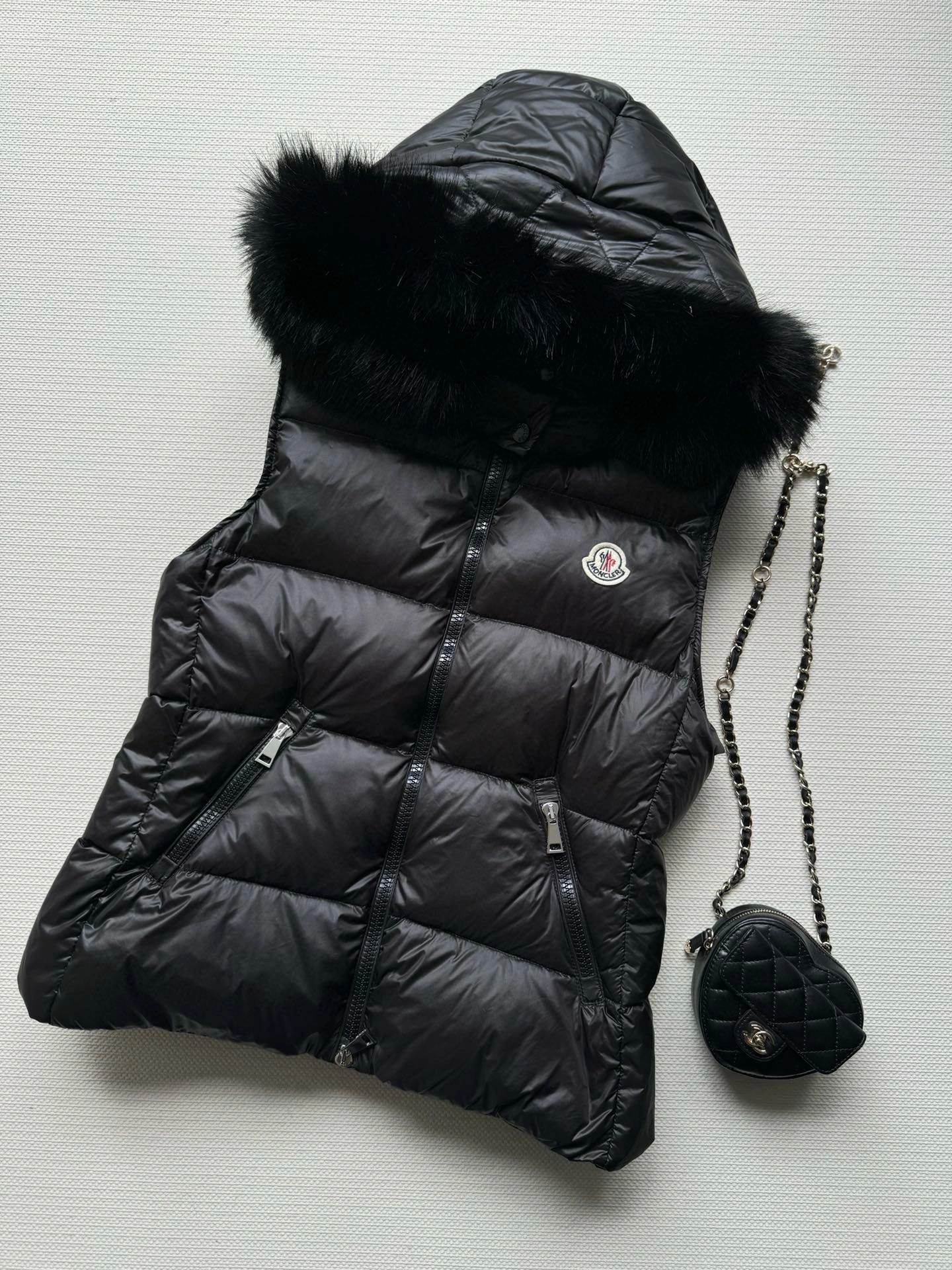 Moncler Down Jackets Effortless 146060