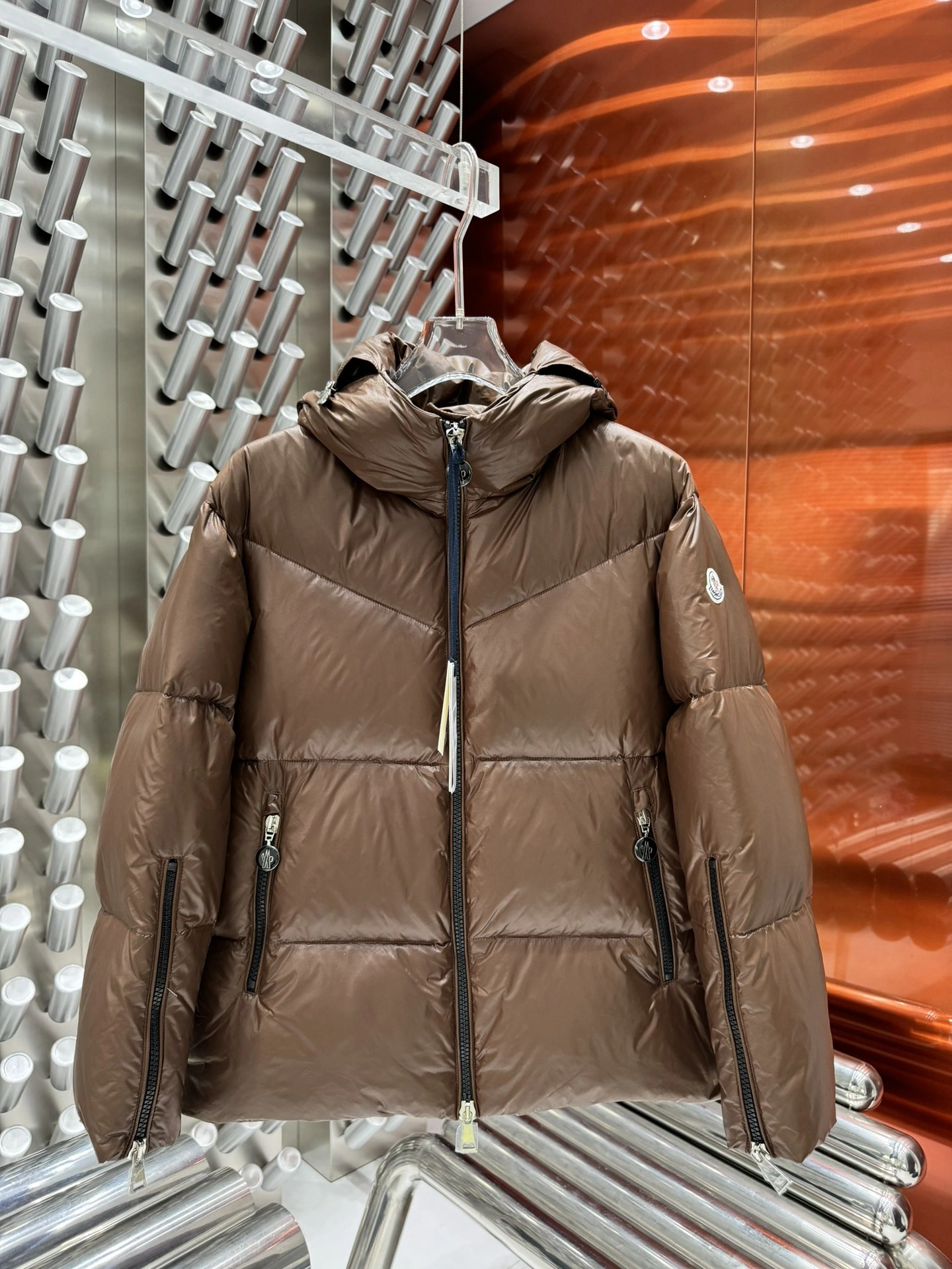 WaterResistant Moncler Down Jackets 146024
