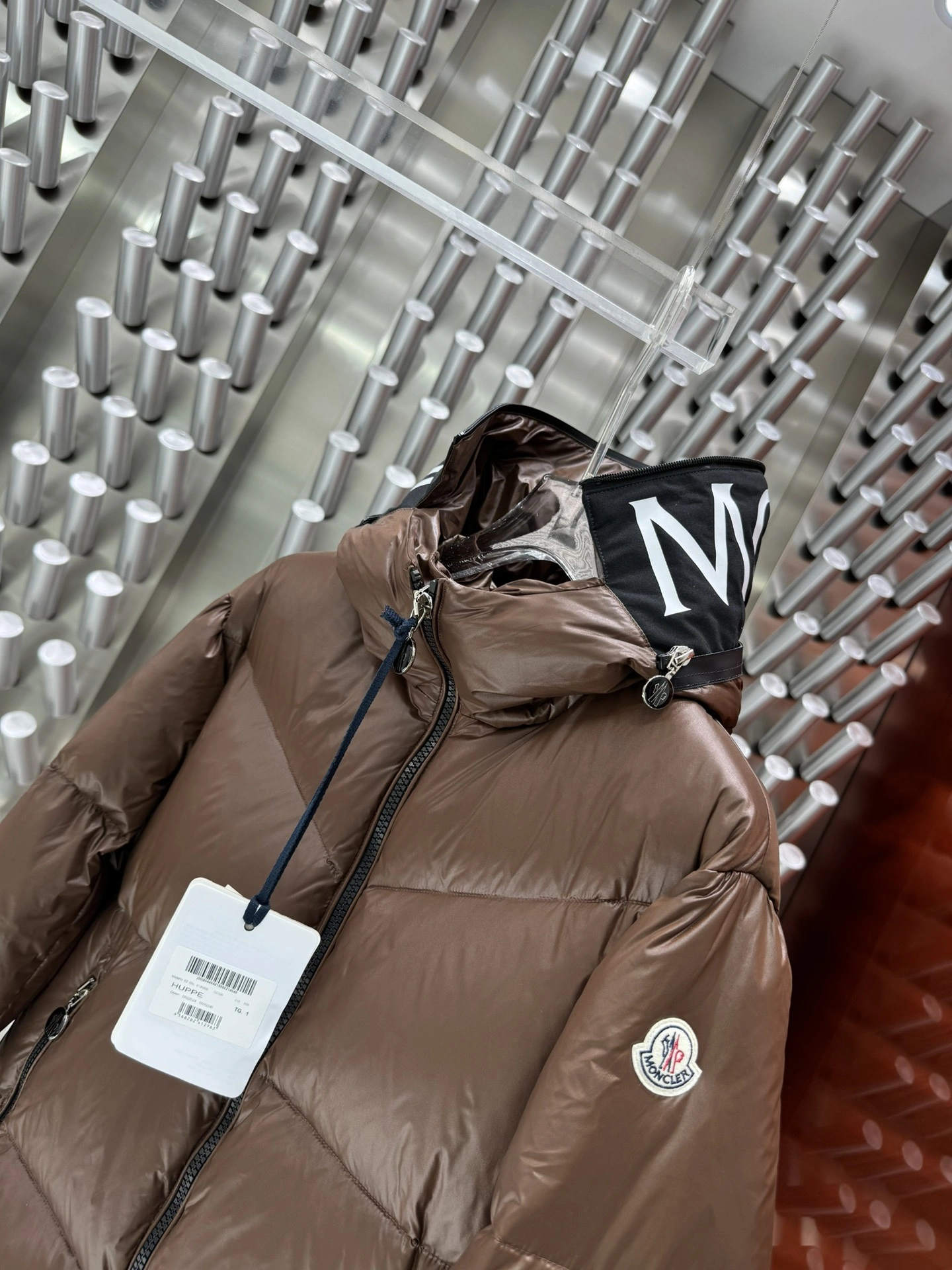 WaterResistant Moncler Down Jackets 146024
