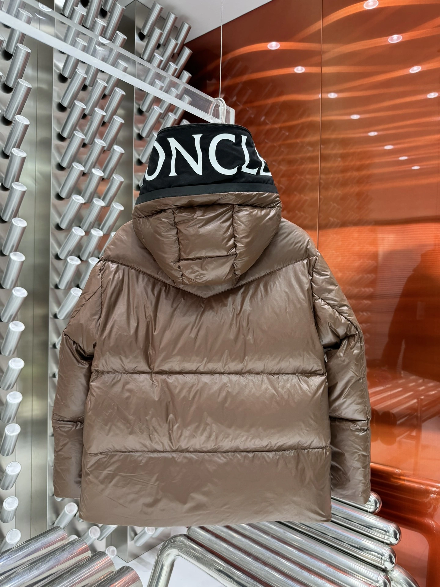 WaterResistant Moncler Down Jackets 146024