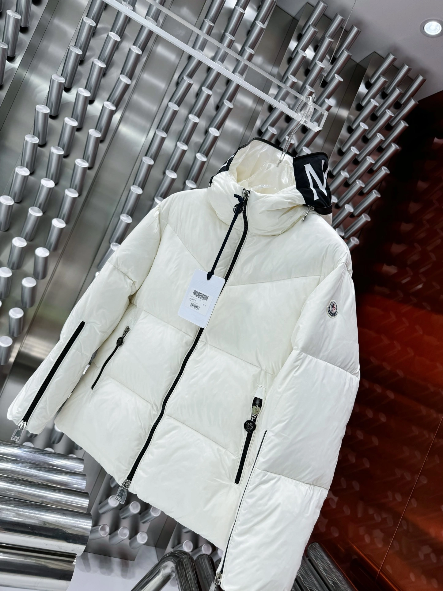 Moncler Down Jackets Contemporary 146023