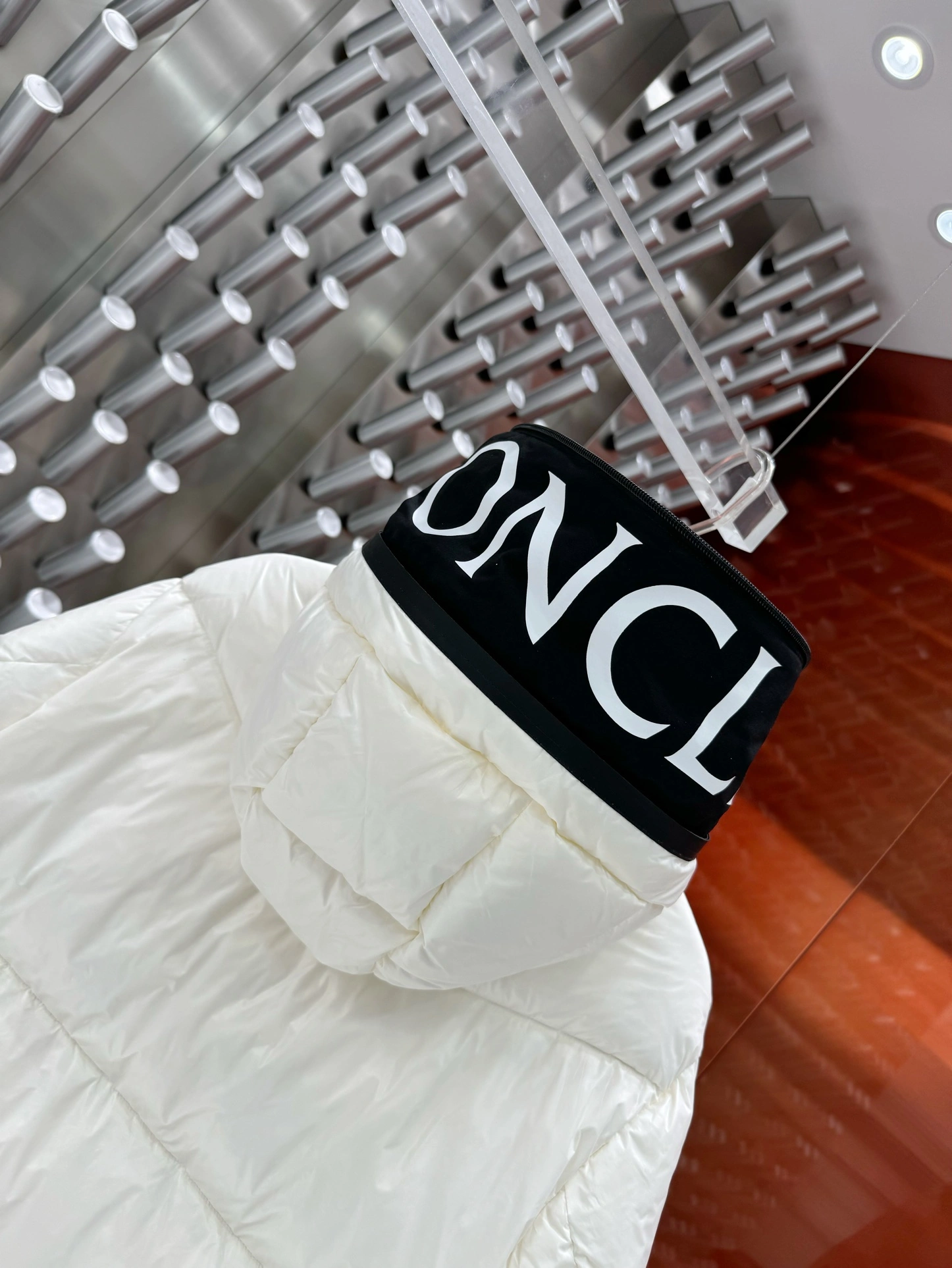 Moncler Down Jackets Contemporary 146023