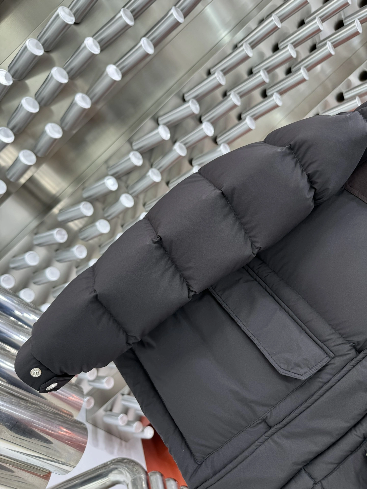 Moncler Down Jackets Attractive 146020