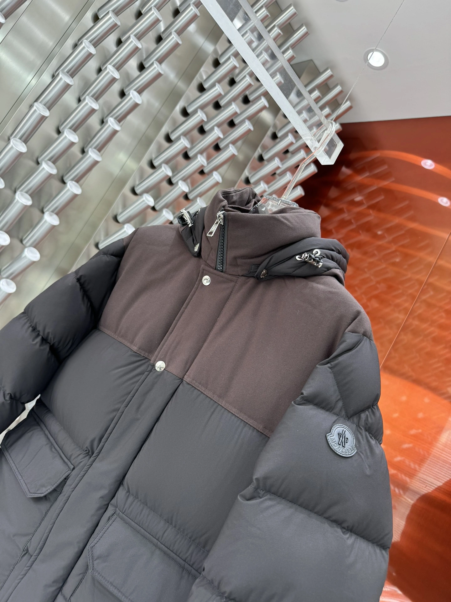 Moncler Down Jackets Attractive 146020