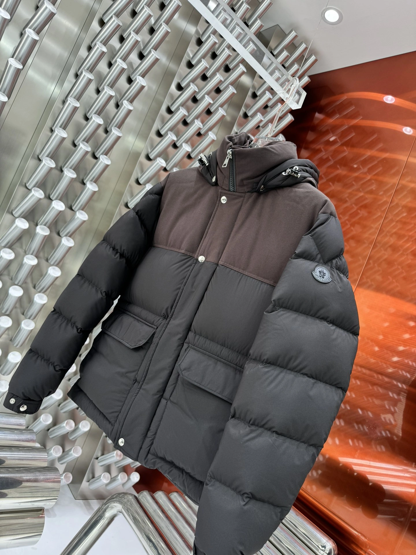 Moncler Down Jackets Attractive 146020
