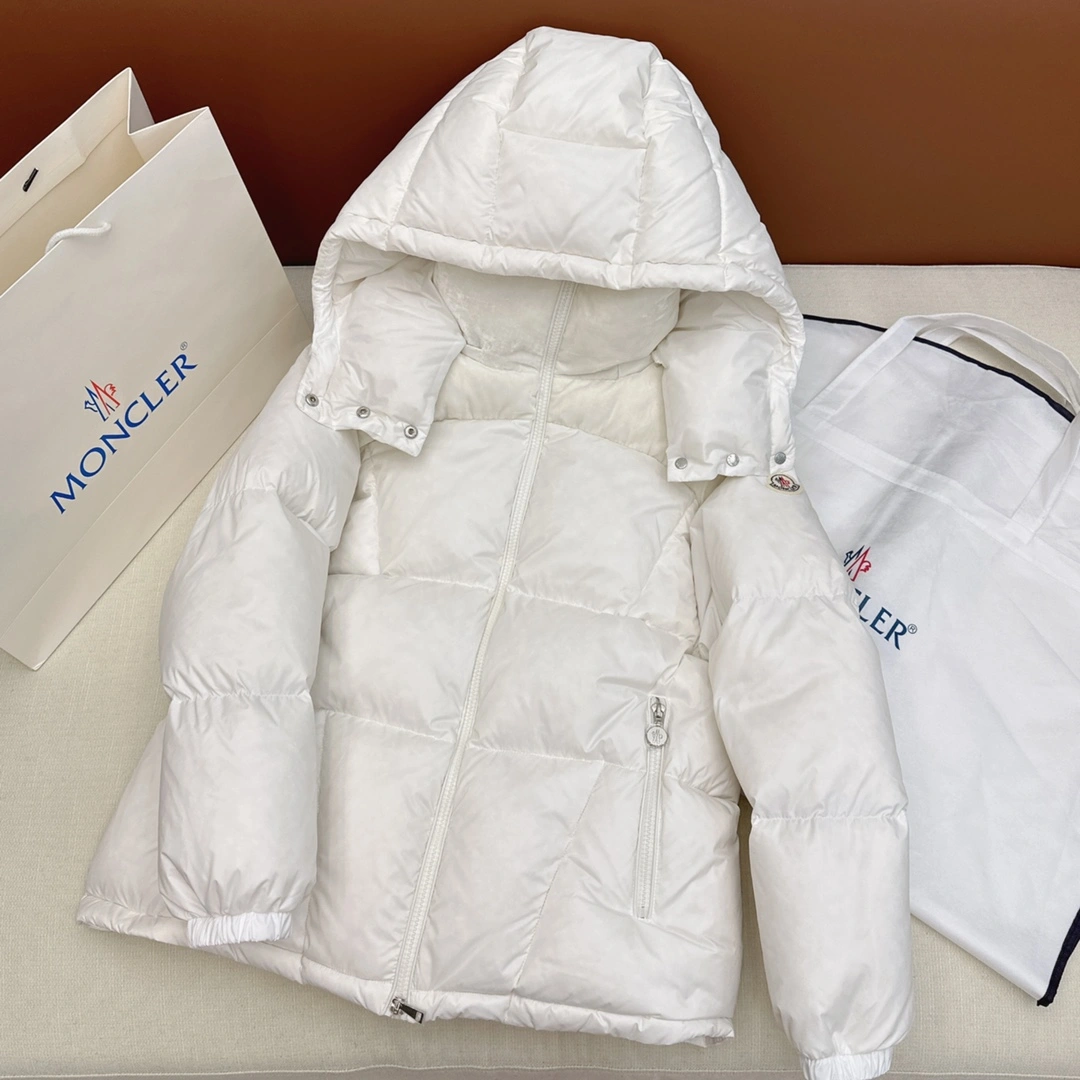Moncler Down Jackets DailyWear 146017