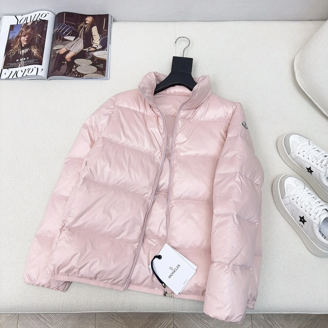 Moncler Down Jackets Attractive 146018
