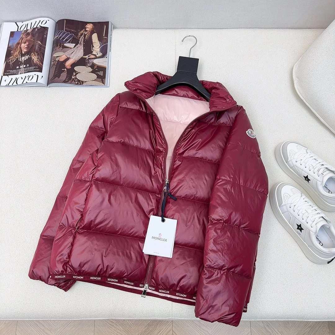 Practical Moncler Down Jackets 146011