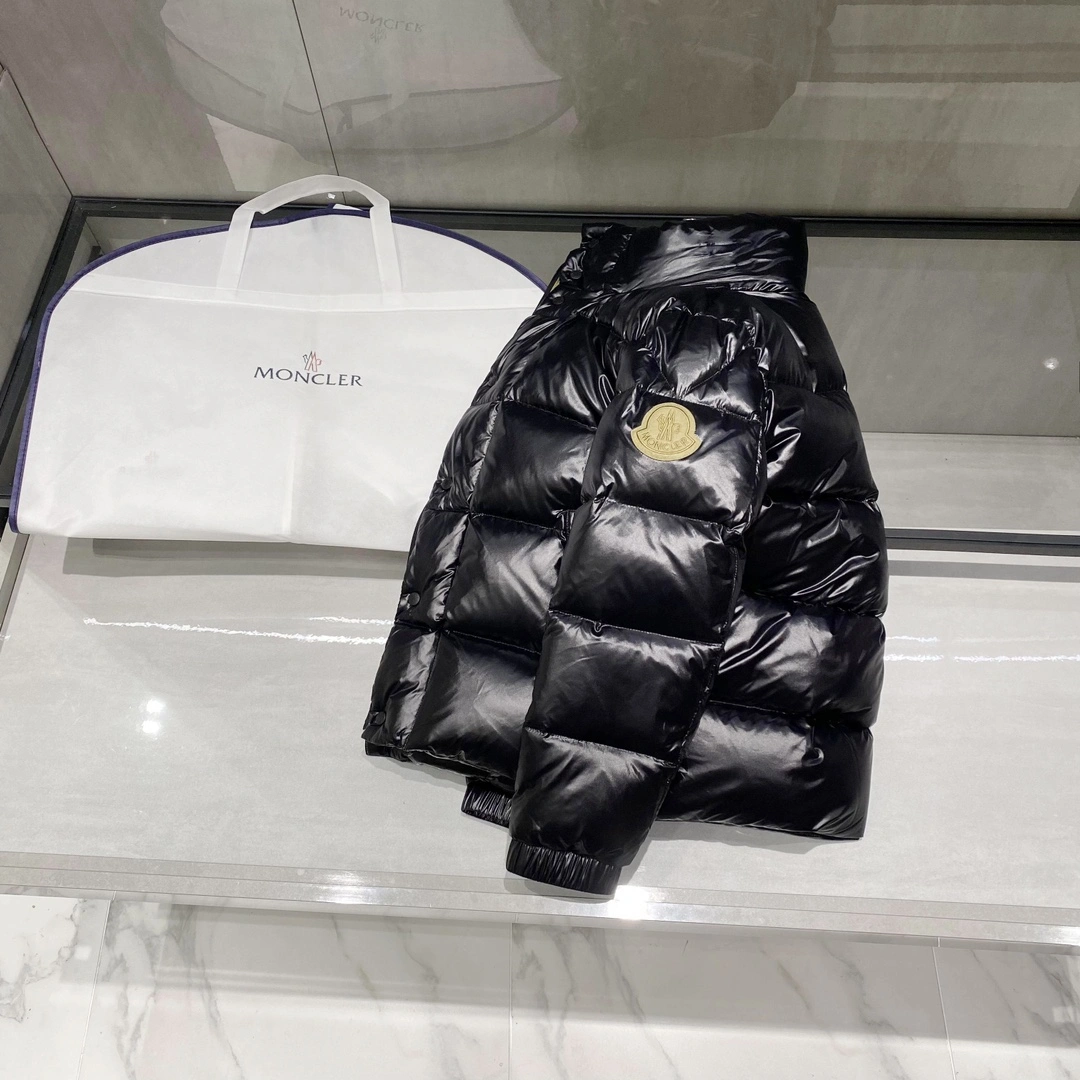 TechFriendly Moncler Down Jackets 146005