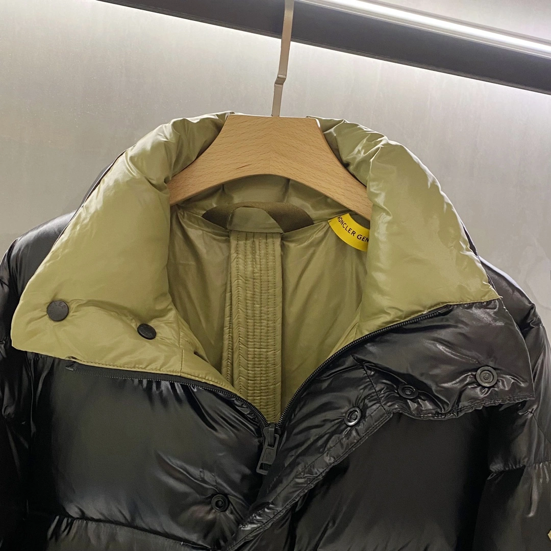 TechFriendly Moncler Down Jackets 146005