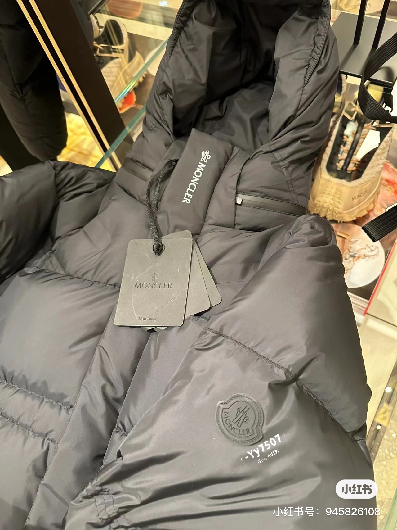 Moncler Down Jackets Efficient 146003