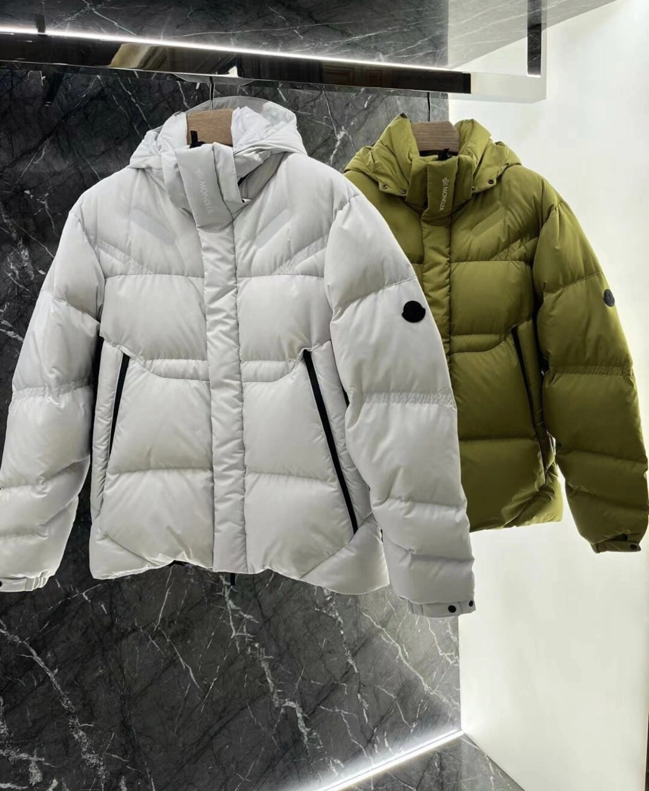Moncler Down Jackets Tailored 146004