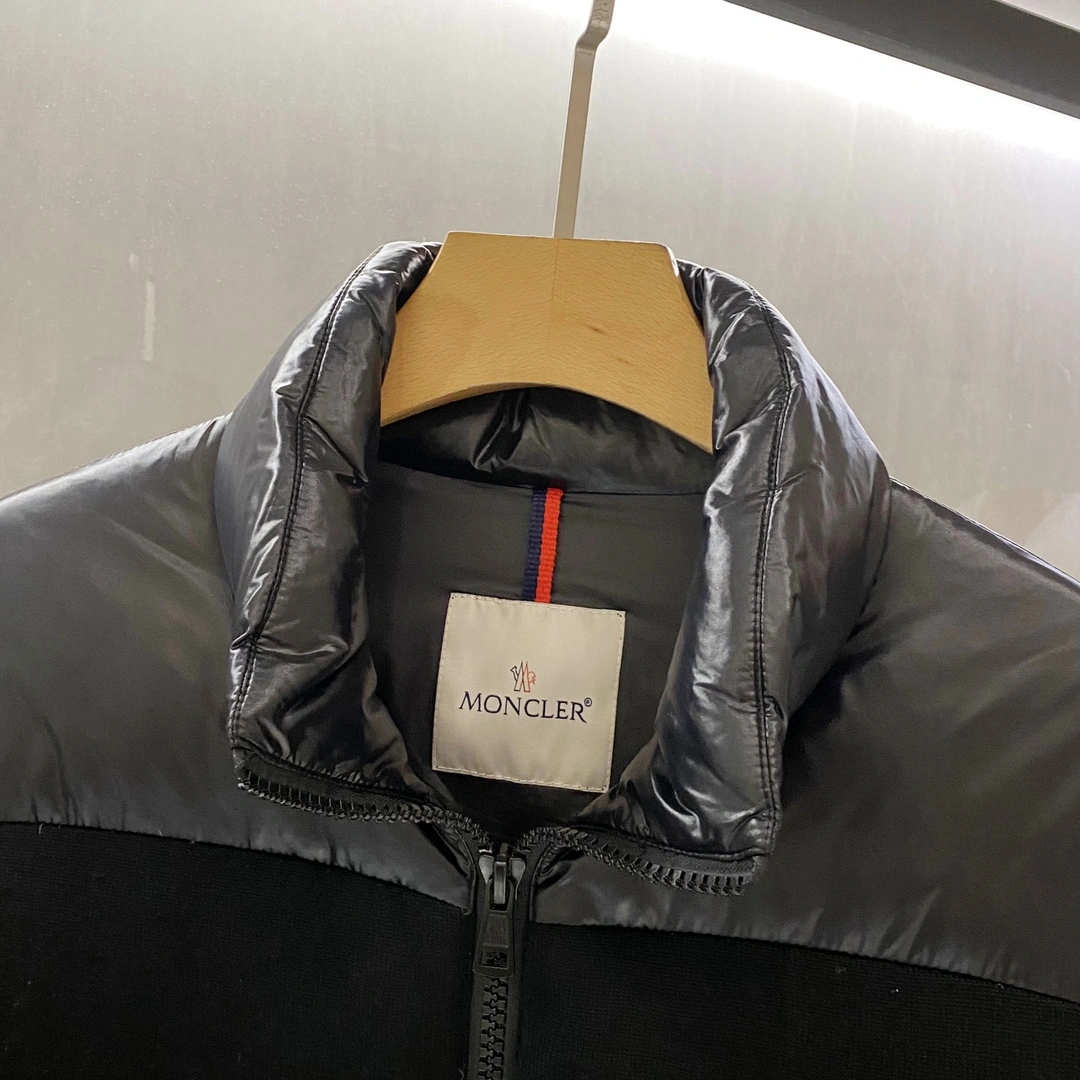 TechFriendly Moncler Down Jackets 145992