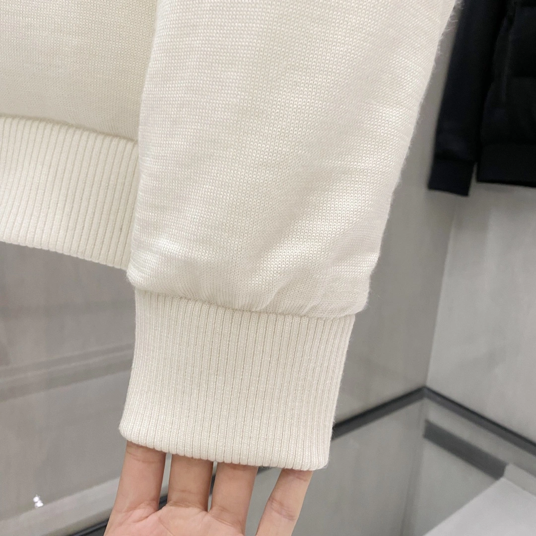 AllSeason Moncler Down Jackets 145997