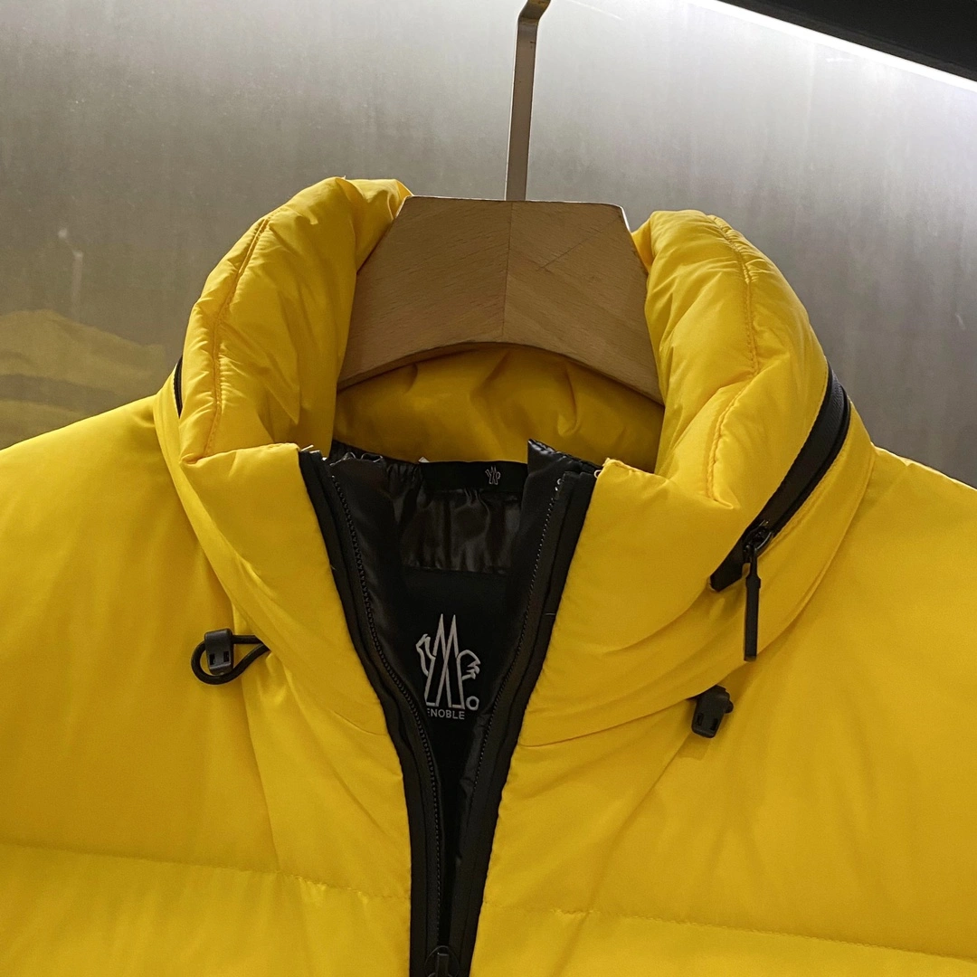 Moncler Down Jackets Affordable 145989