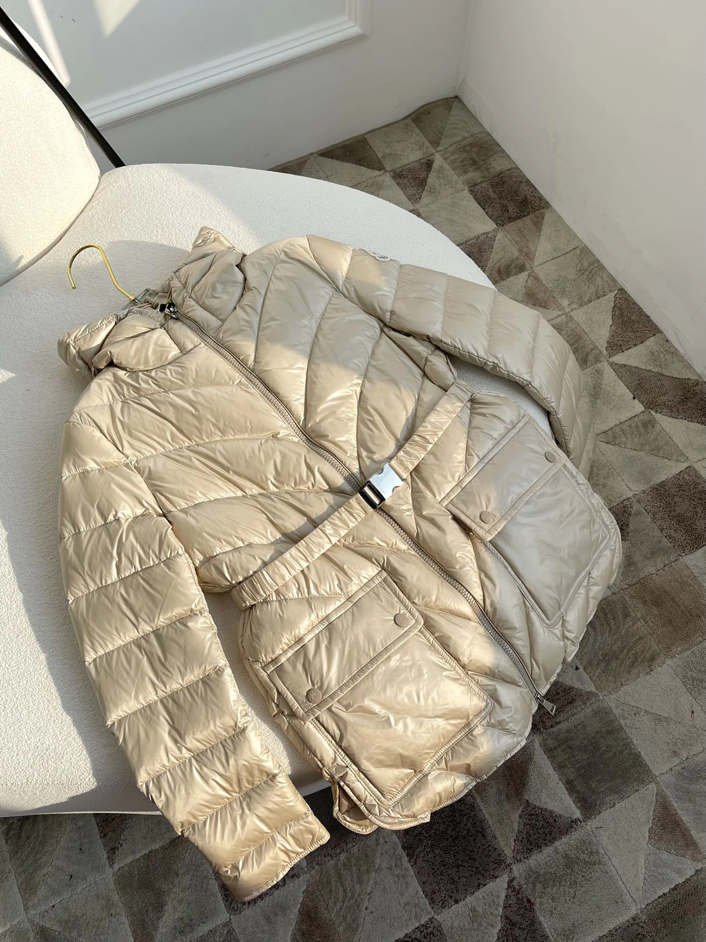 Moncler Down Jackets MultiPurpose 145995