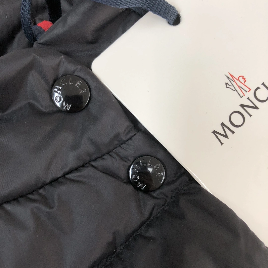 WellDesigned Moncler Down Jackets 145987