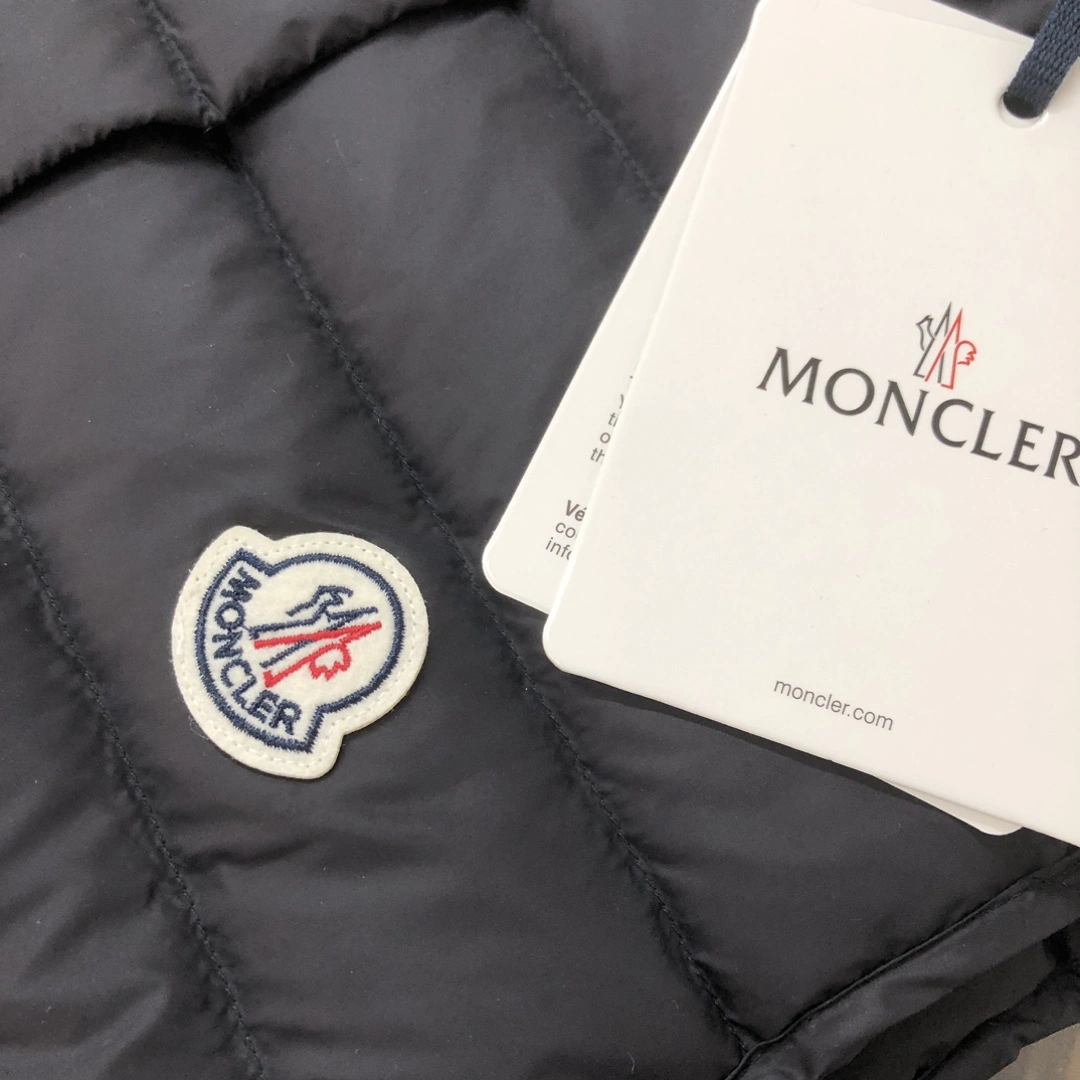 WellDesigned Moncler Down Jackets 145987