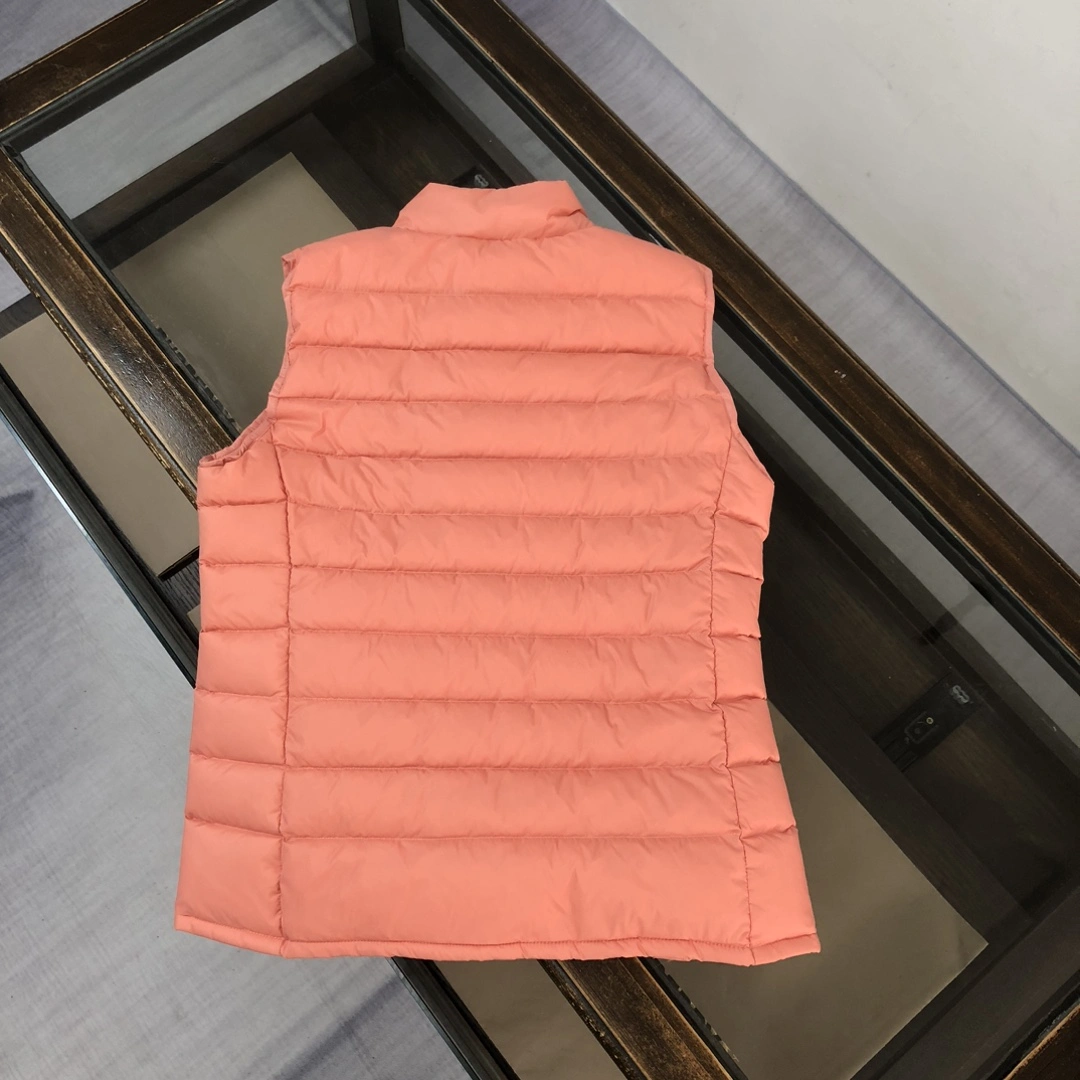Moncler Down Jackets Trendsetting 146000