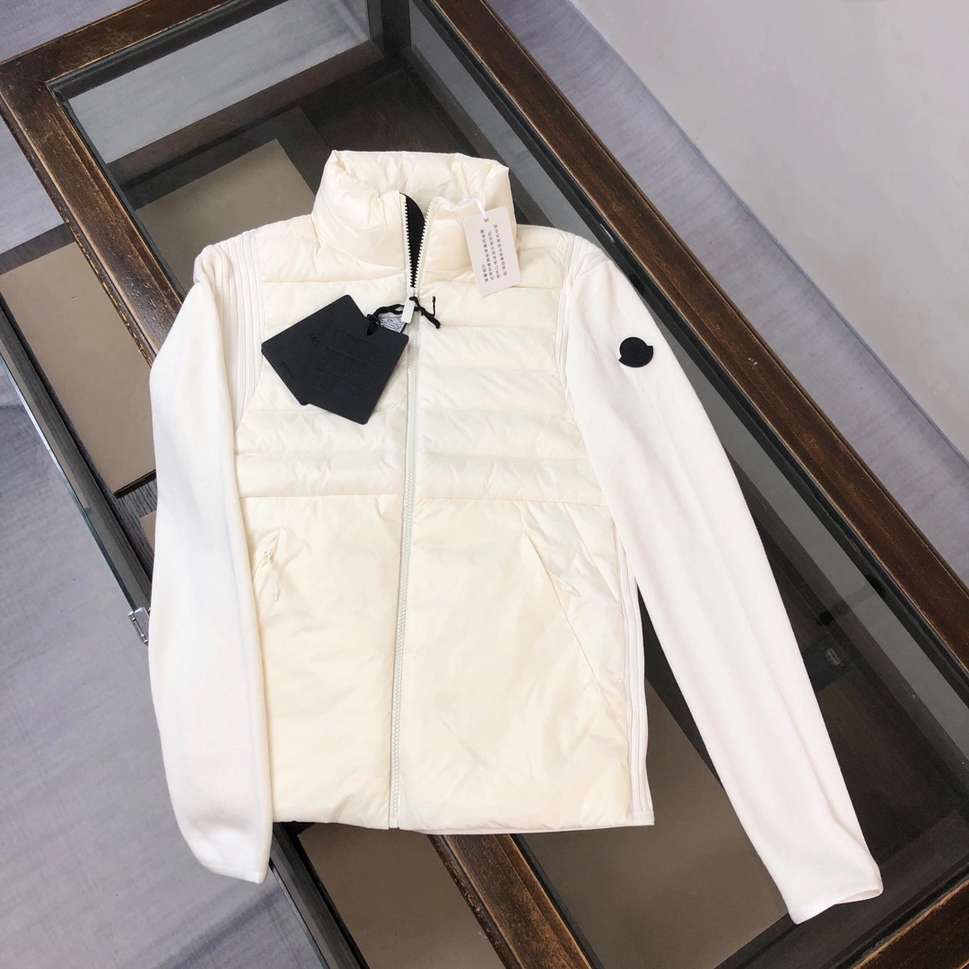 Snug Moncler Down Jackets 145984