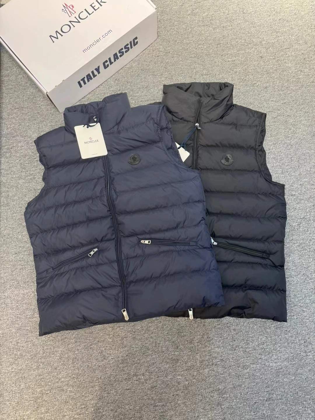 Practical Moncler Down Jackets 145983
